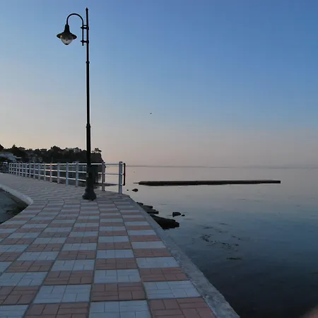 فندق Achillion ماكريغيالوس