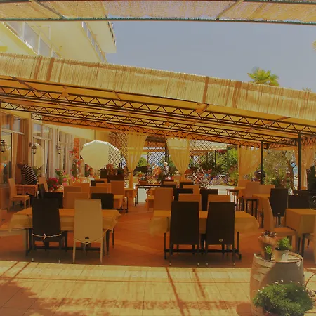 Achillion 2* ماكريغيالوس