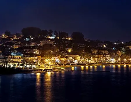 Achillion ماكريغيالوس