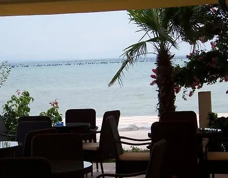 Achillion Hotel 2*