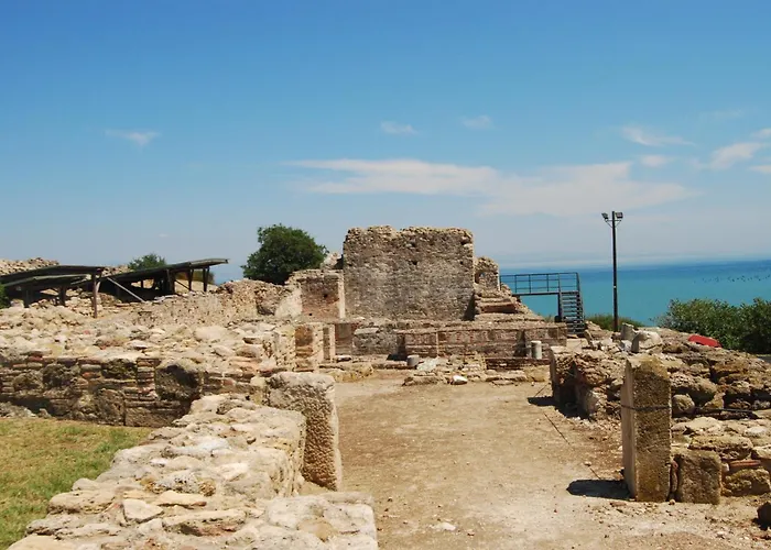 Achillion Makrygialos