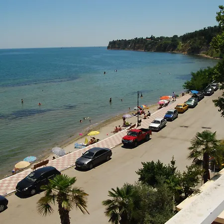 Achillion Otel Makrygialos