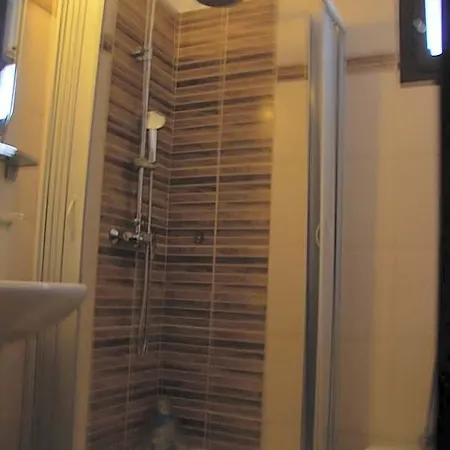 Achillion Otel 2*