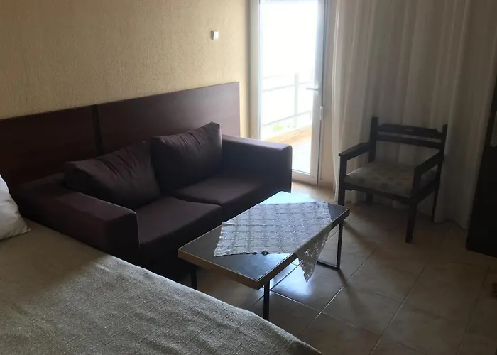 Achillion Makrygialos